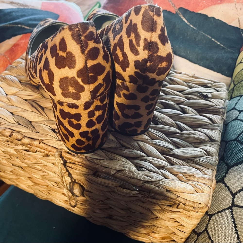 Leopard Print Heels - image 5
